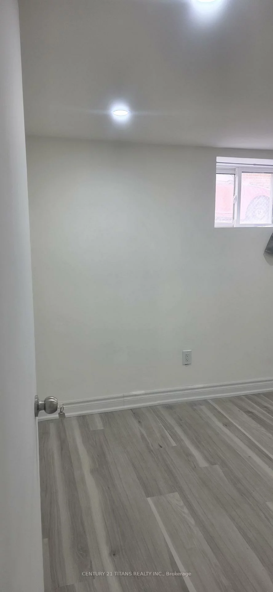 114, Benjamin, Kennedy Park, Toronto