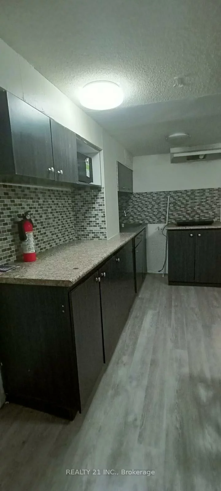 571, Danforth, Clairlea-Birchmount, Toronto