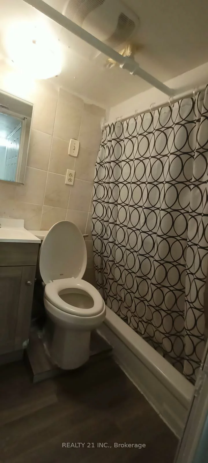 571, Danforth, Clairlea-Birchmount, Toronto