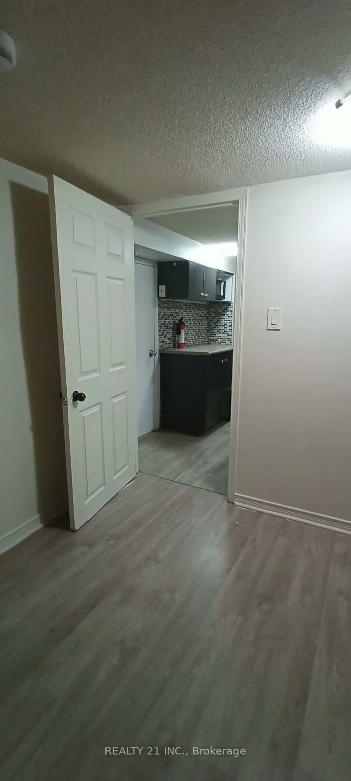 571, Danforth, Clairlea-Birchmount, Toronto