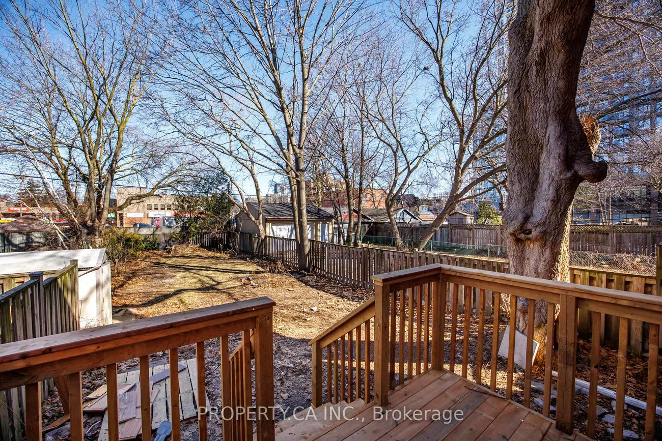 120, Stephenson, East End-Danforth, Toronto