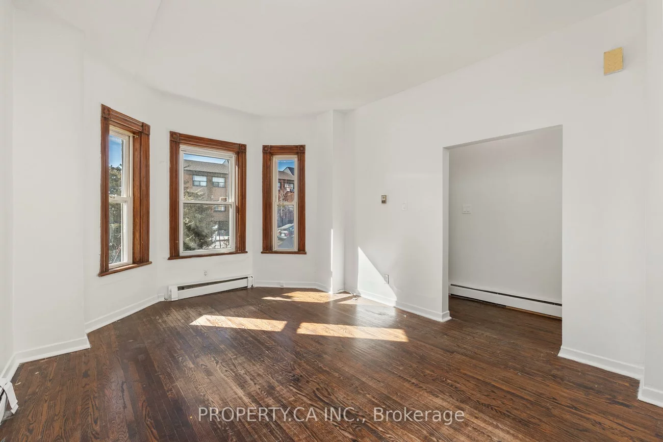 120, Stephenson, East End-Danforth, Toronto