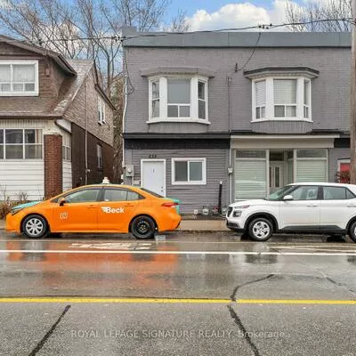 233, Greenwood, Greenwood-Coxwell, Toronto