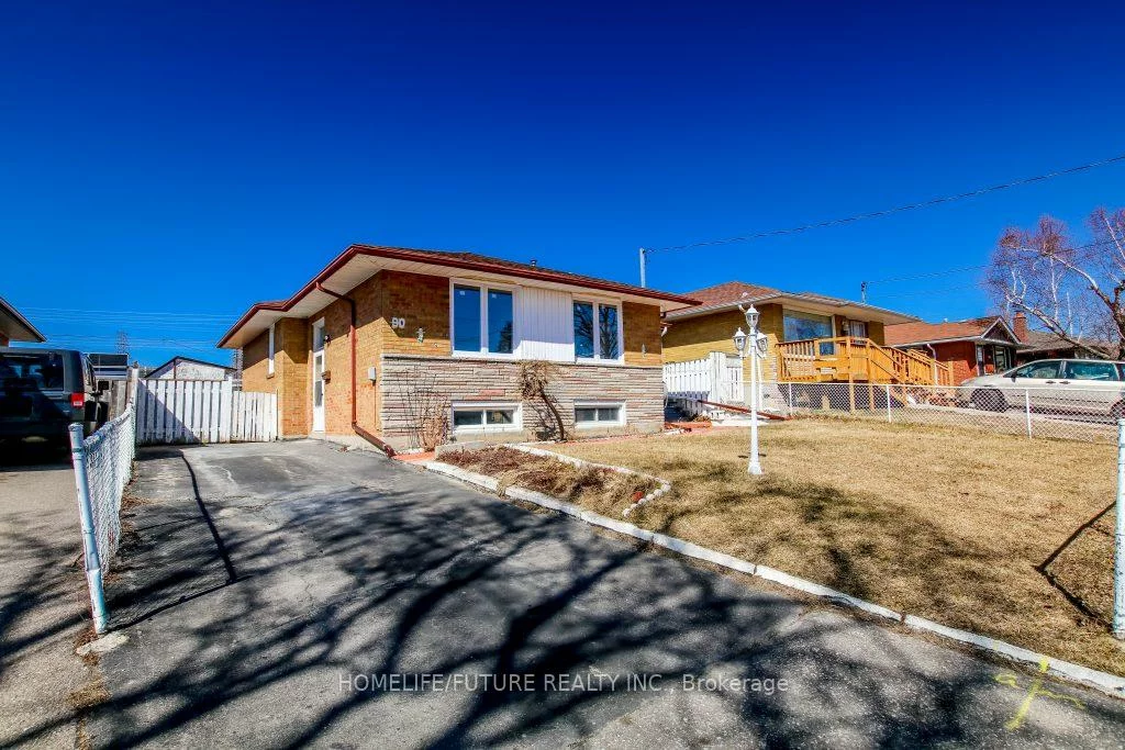 90, Mountland, Woburn, Toronto