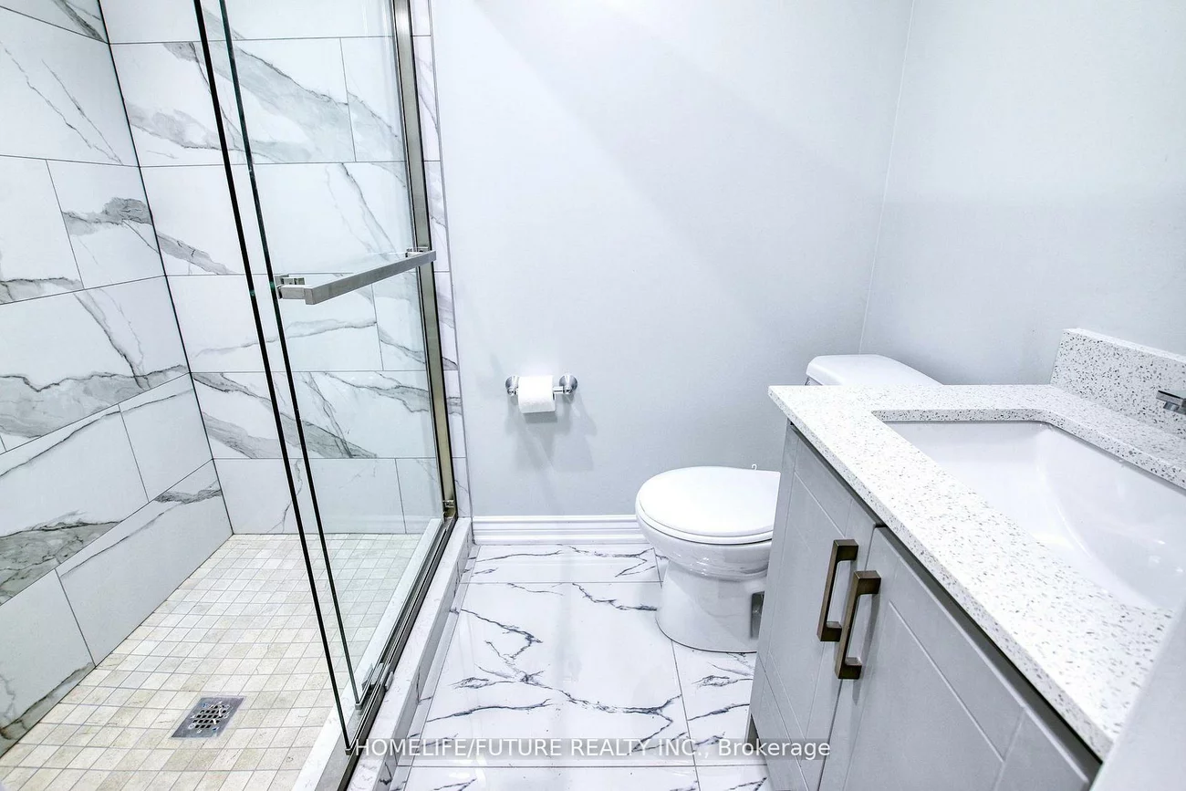 221, Hupfield, Malvern, Toronto