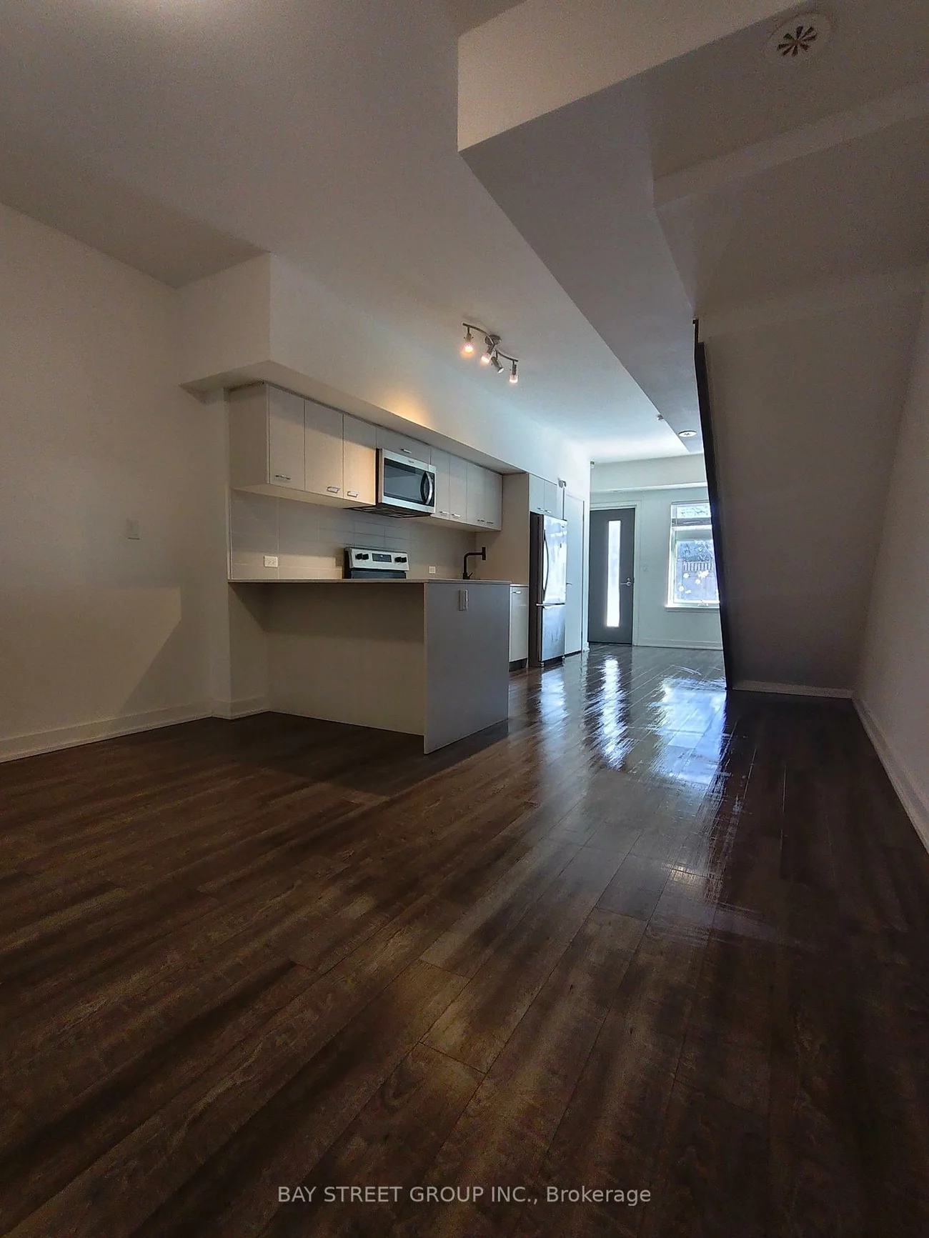 10, Echo, L'Amoreaux, Toronto