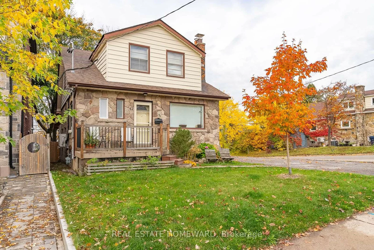 42, Bexhill, Clairlea-Birchmount, Toronto