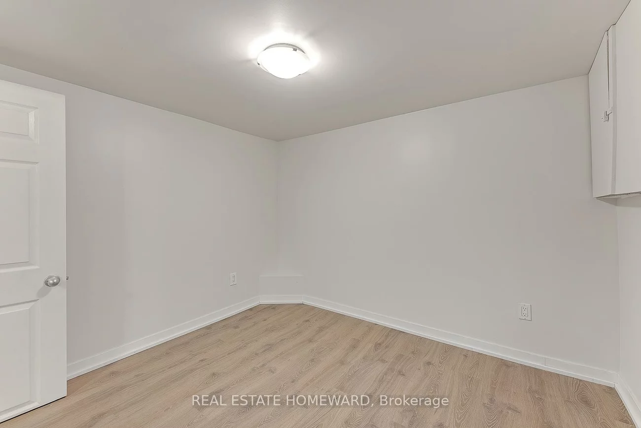 42, Bexhill, Clairlea-Birchmount, Toronto