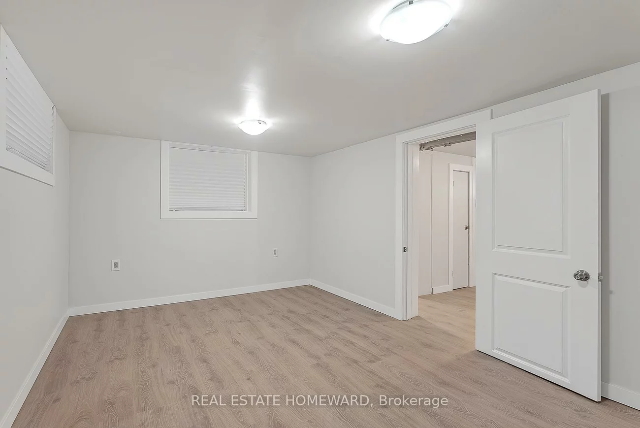 42, Bexhill, Clairlea-Birchmount, Toronto