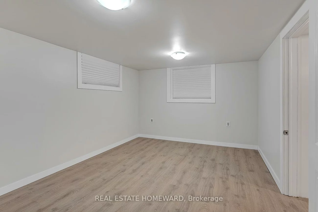 42, Bexhill, Clairlea-Birchmount, Toronto