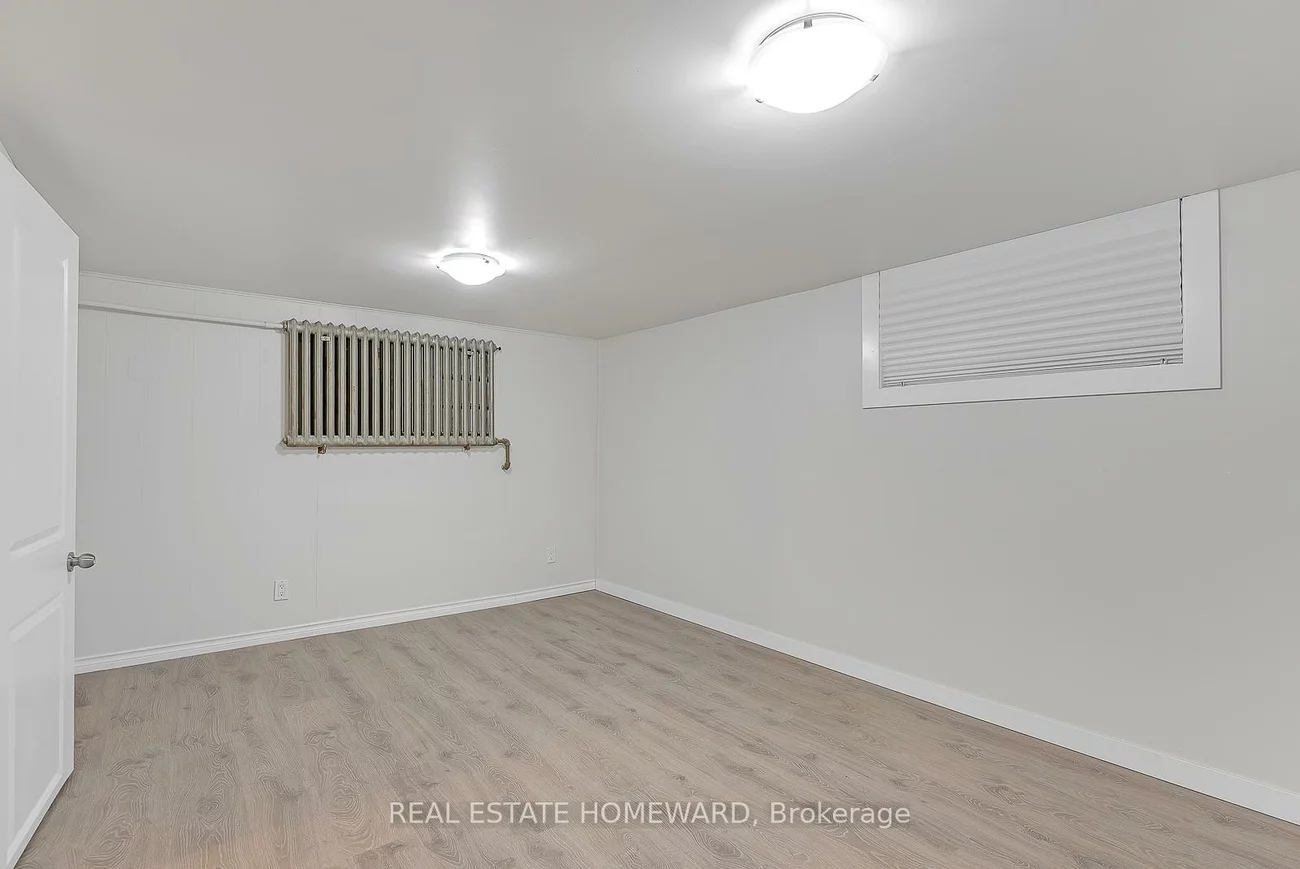 42, Bexhill, Clairlea-Birchmount, Toronto