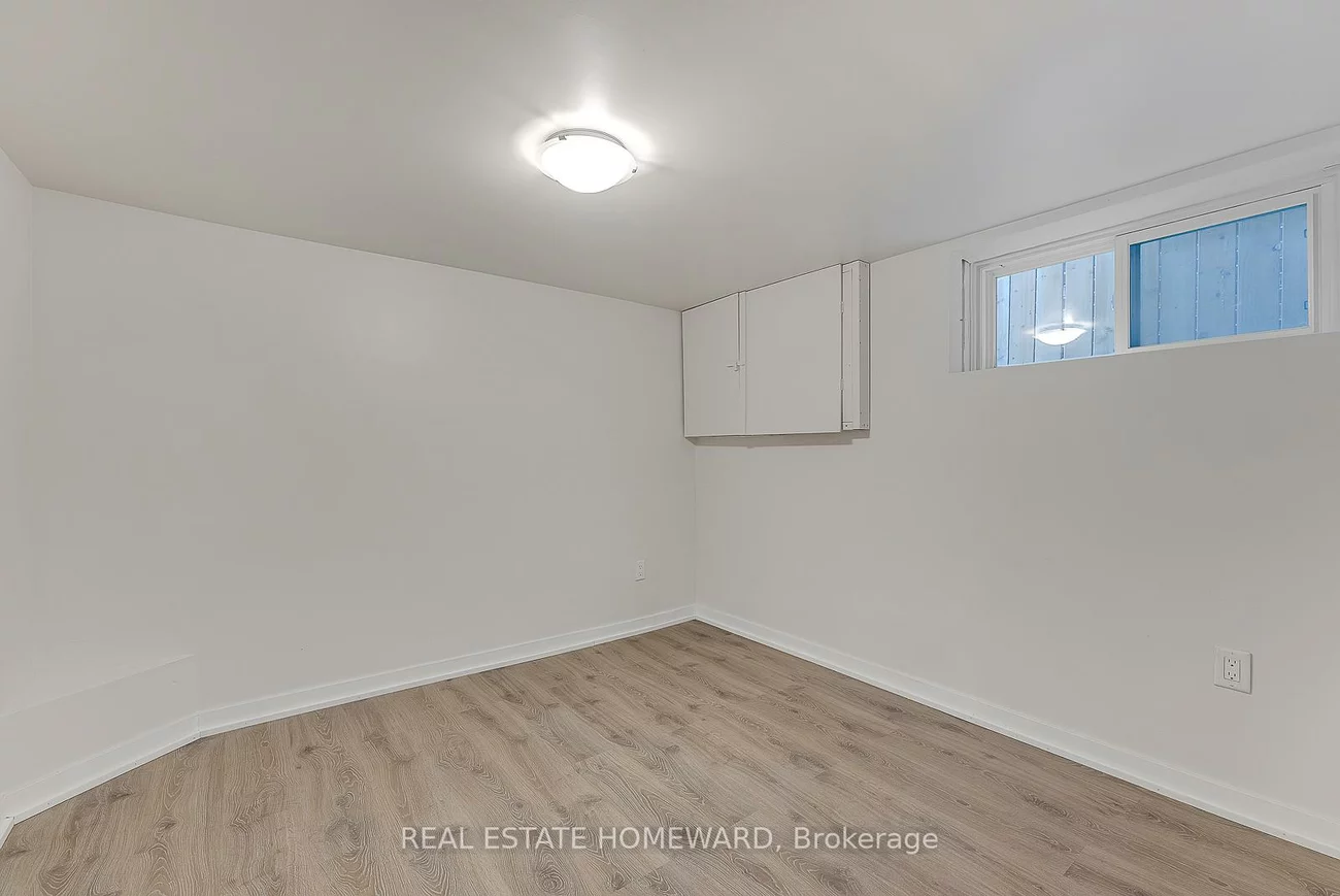 42, Bexhill, Clairlea-Birchmount, Toronto