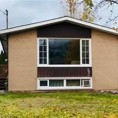 37, Lynnbrook, Woburn, Toronto