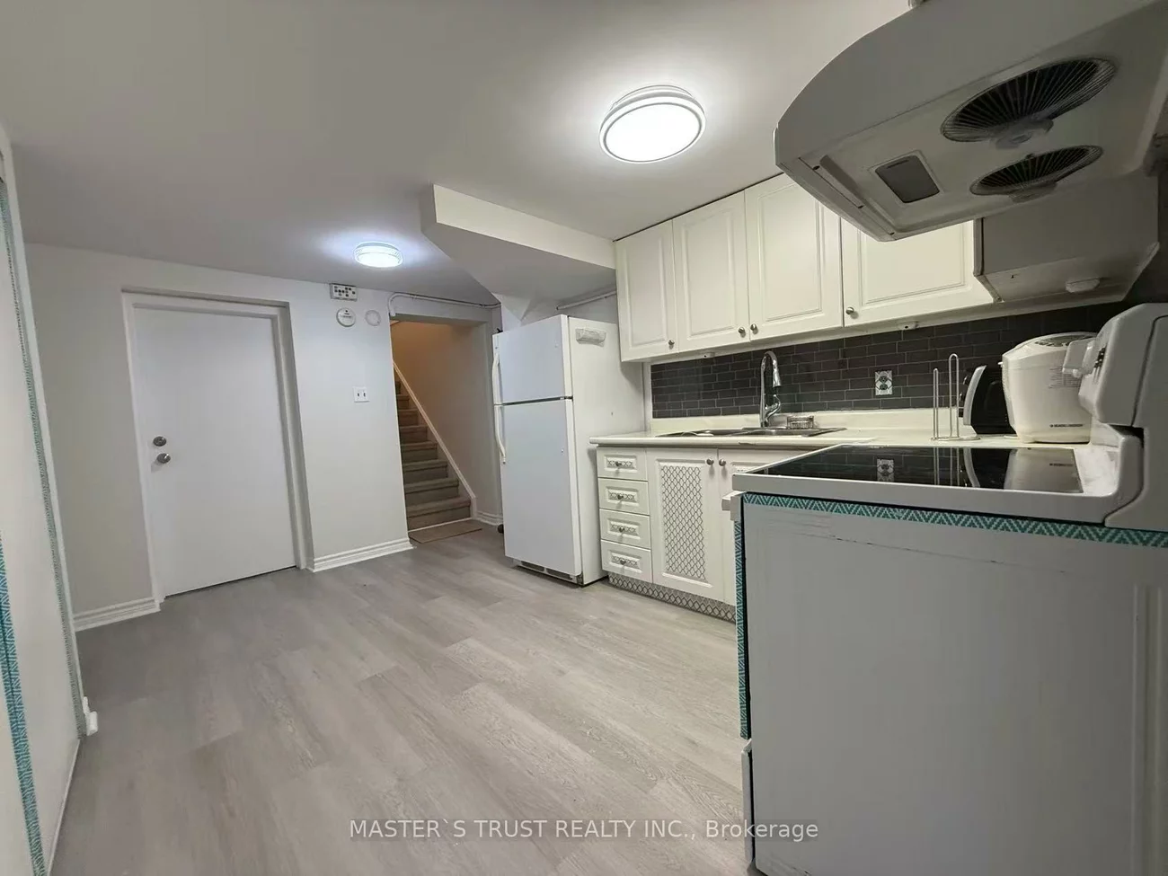 16, Farmington, Tam O'Shanter-Sullivan, Toronto