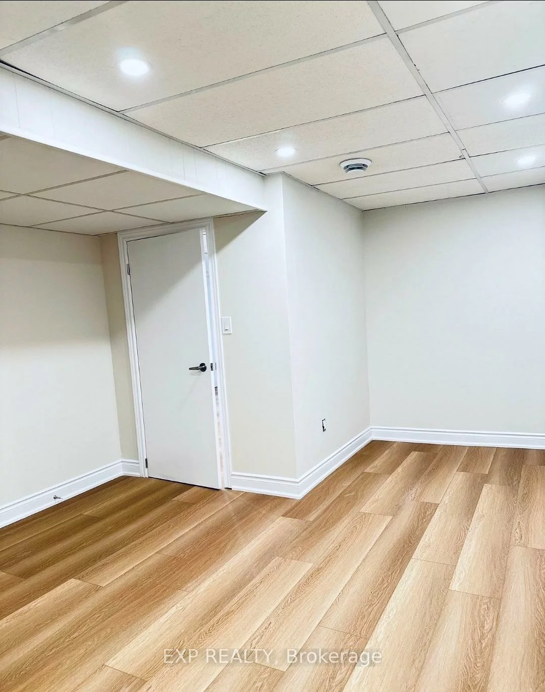 36, Castor, Woburn, Toronto