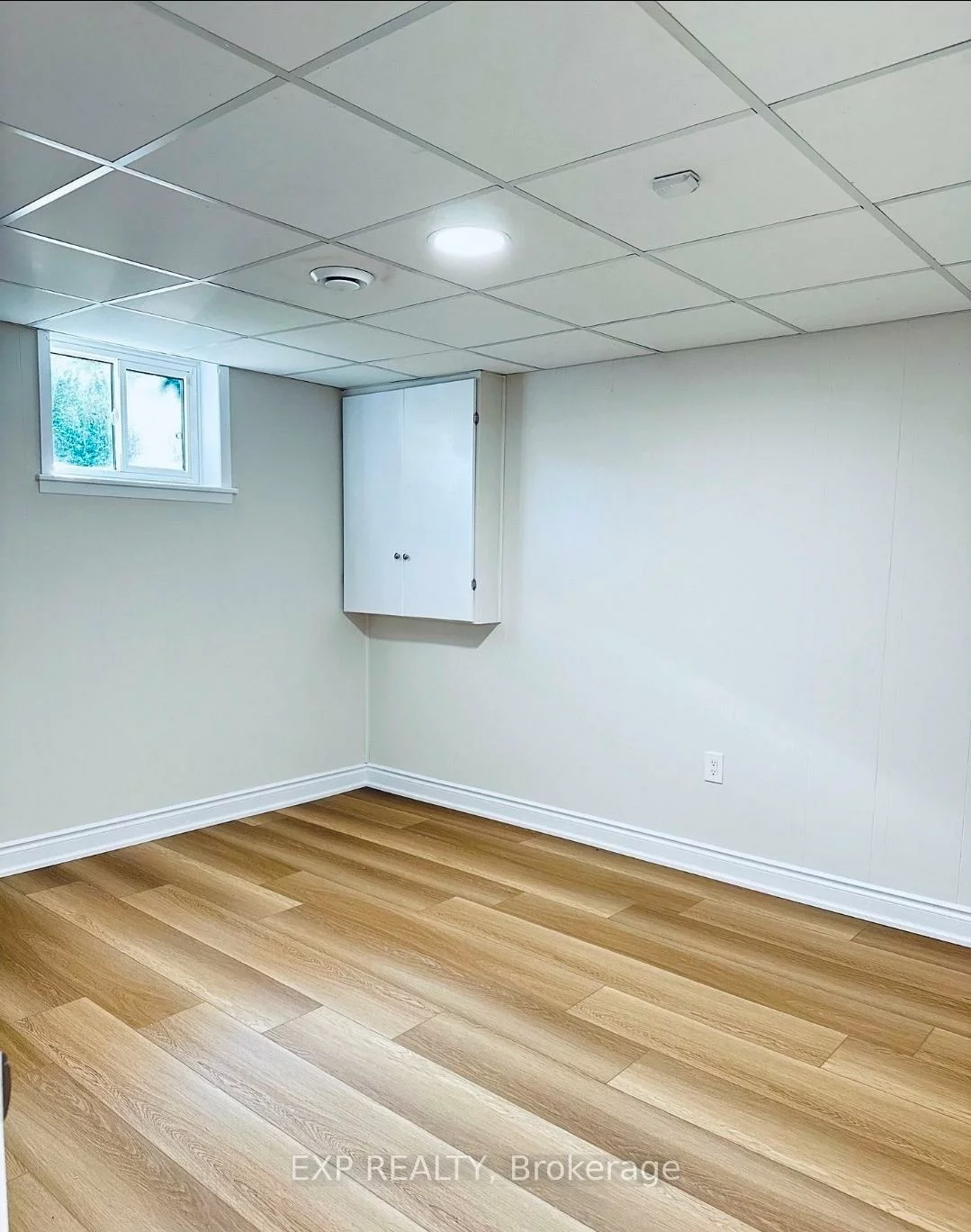 36, Castor, Woburn, Toronto