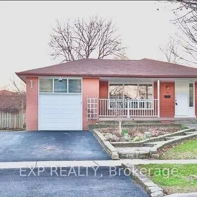 36, Castor, Woburn, Toronto