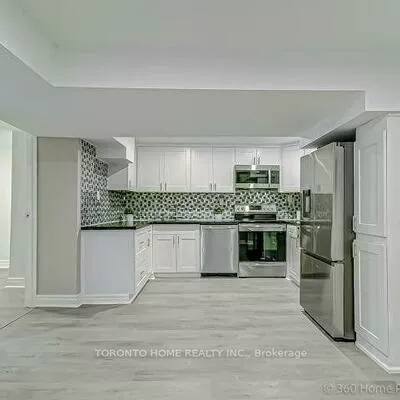 64, Fairside, Danforth Village-East York, Toronto