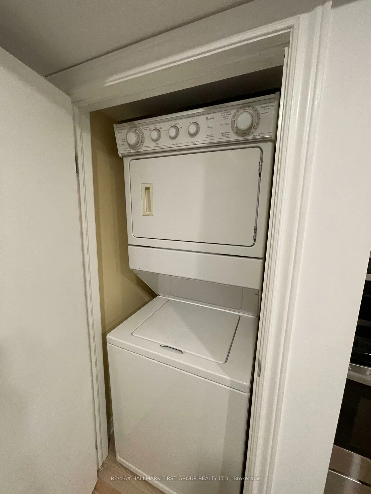 20, Argate, Kennedy Park, Toronto