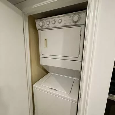 20, Argate, Kennedy Park, Toronto