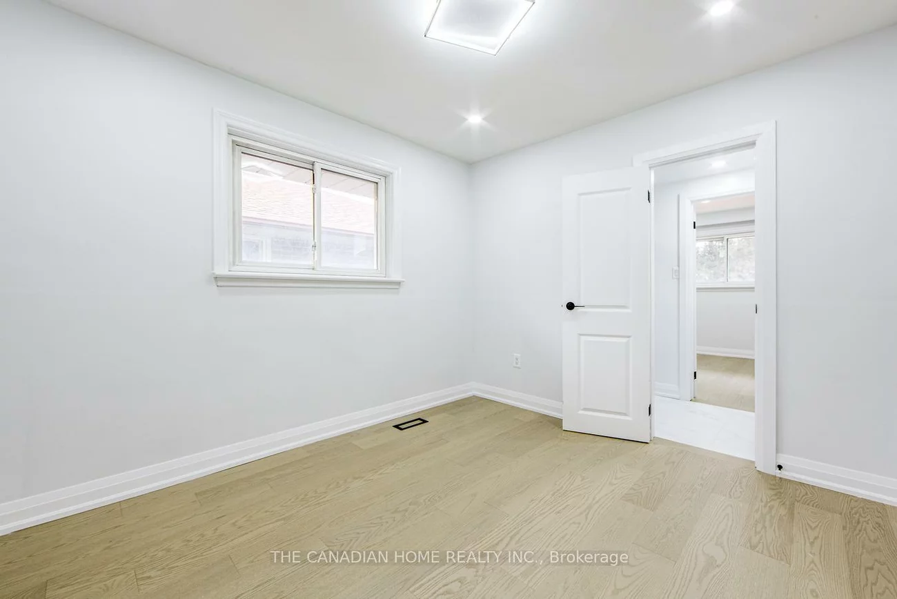 70, Moraine Hill MAIN, Tam O'Shanter-Sullivan, Toronto