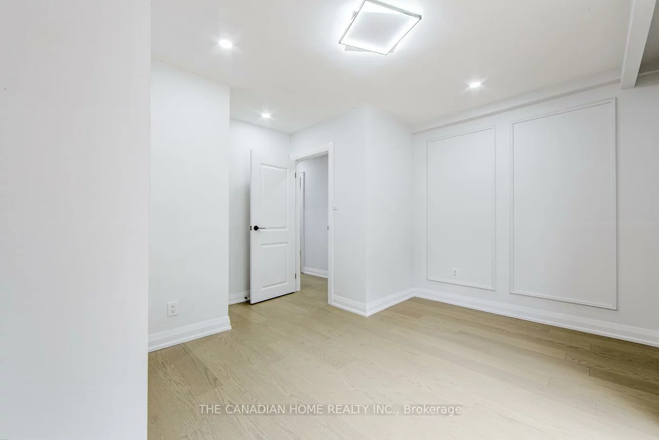 70, Moraine Hill MAIN, Tam O'Shanter-Sullivan, Toronto