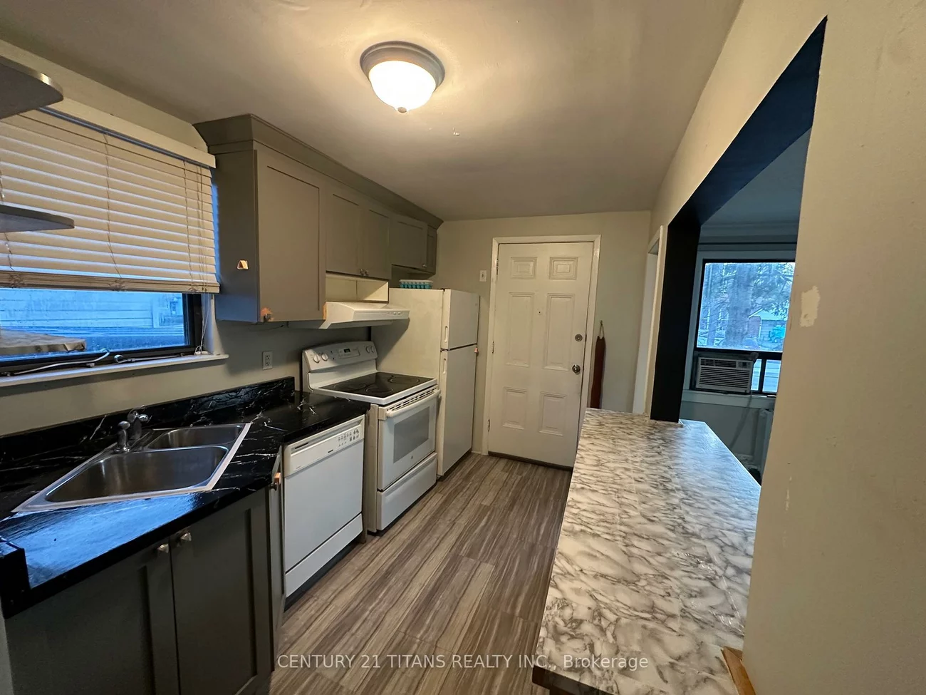 179, Kennedy, Birchcliffe-Cliffside, Toronto