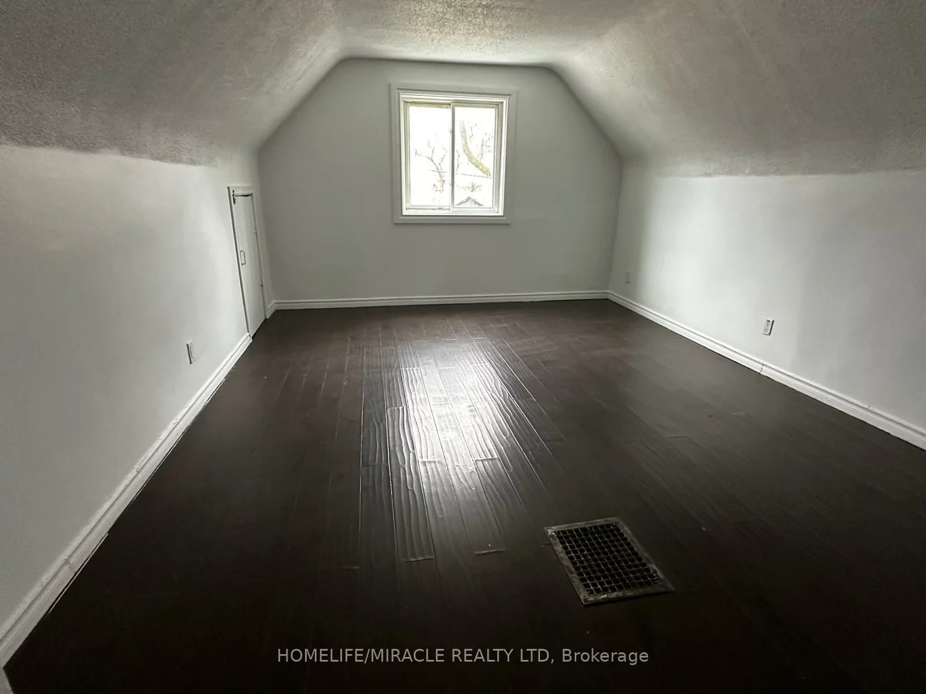 33, Jeavons, Clairlea-Birchmount, Toronto