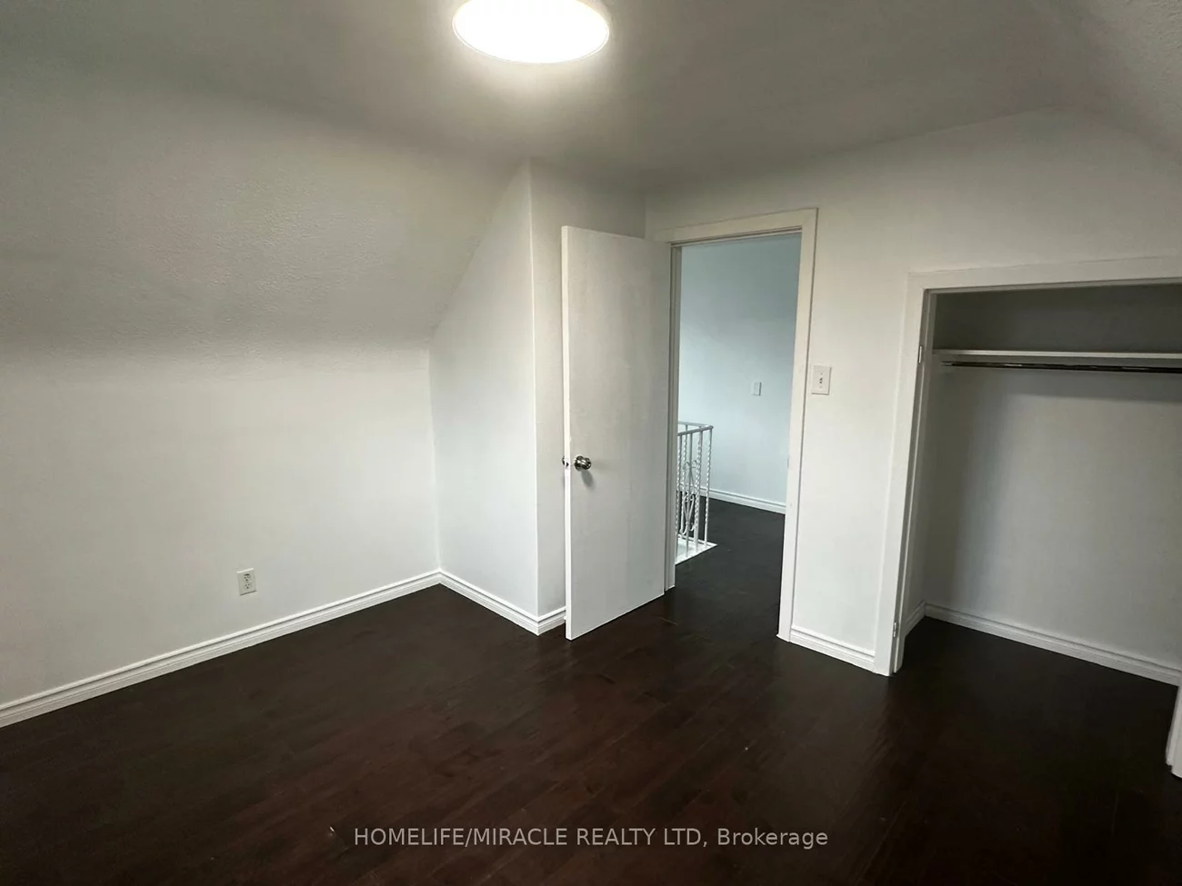 33, Jeavons, Clairlea-Birchmount, Toronto