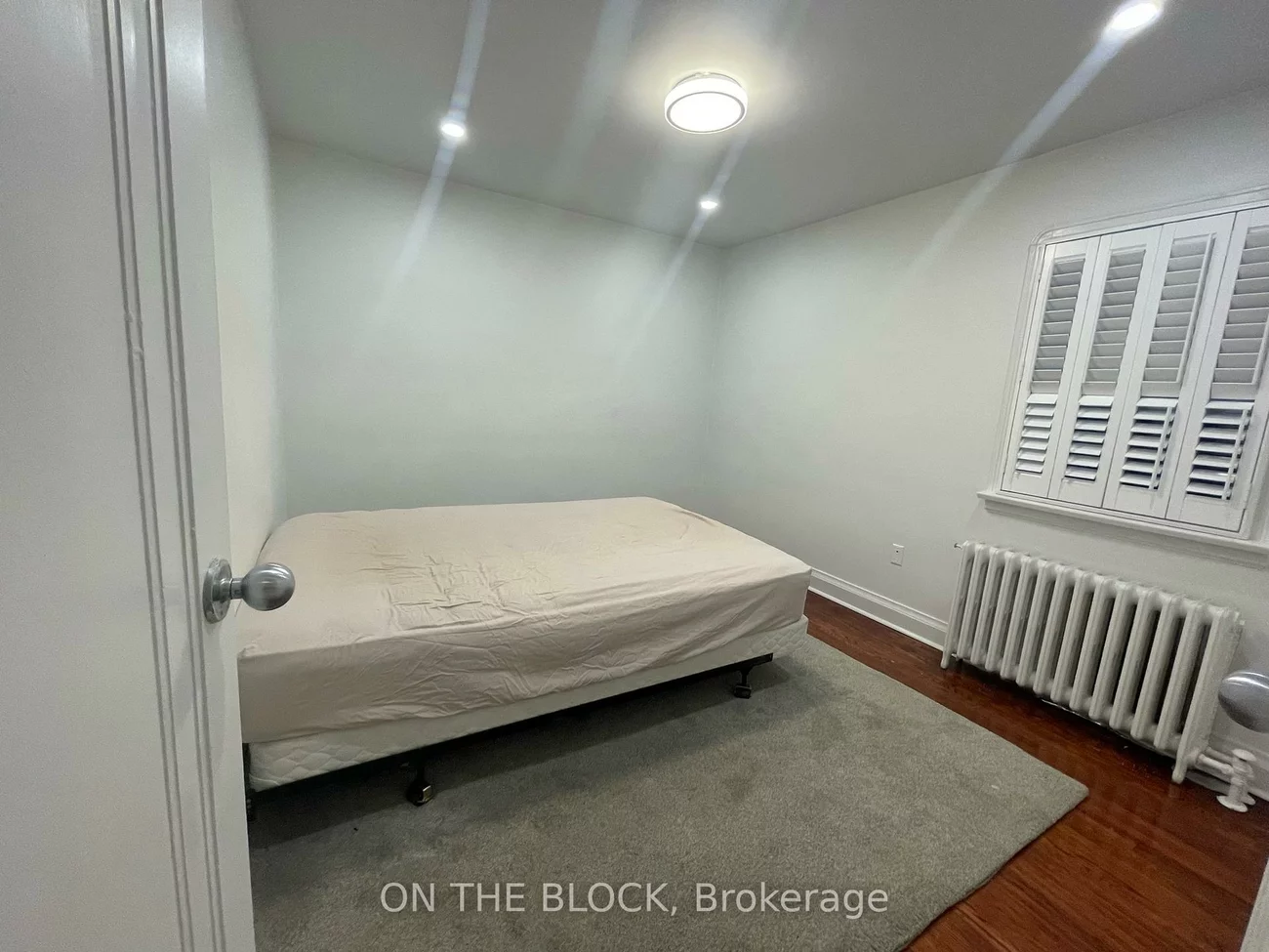 216, Donlands, Danforth Village-East York, Toronto