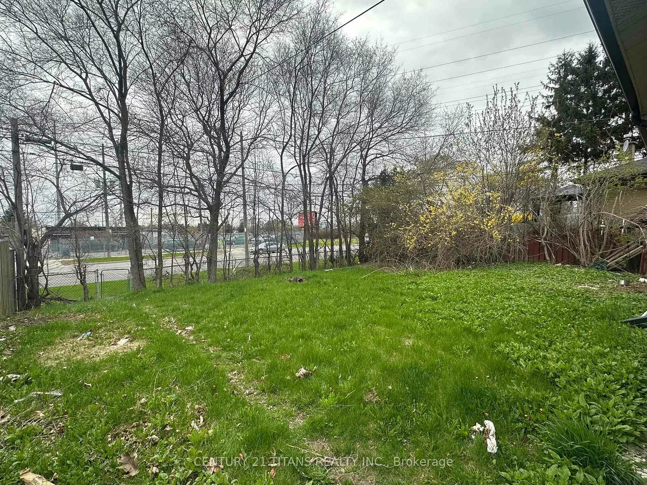 24, Bailey, Woburn, Toronto