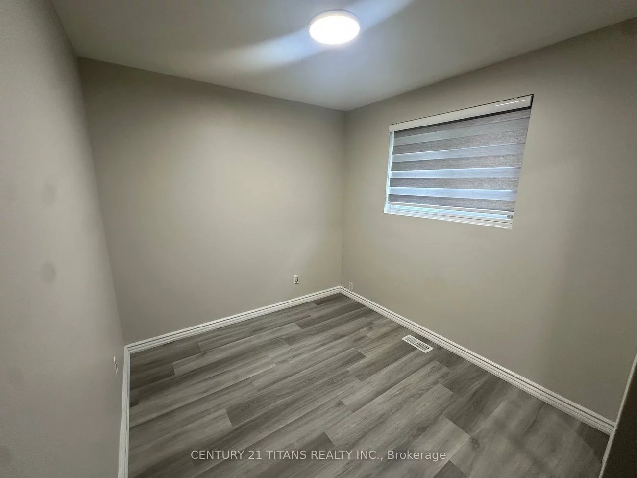 24, Bailey, Woburn, Toronto