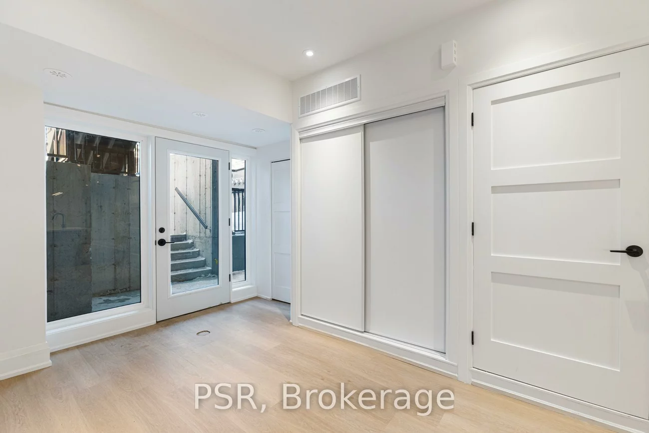 57, Harriet, South Riverdale, Toronto