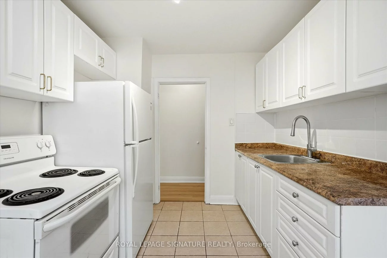 1000, O'Connor, O'Connor-Parkview, Toronto