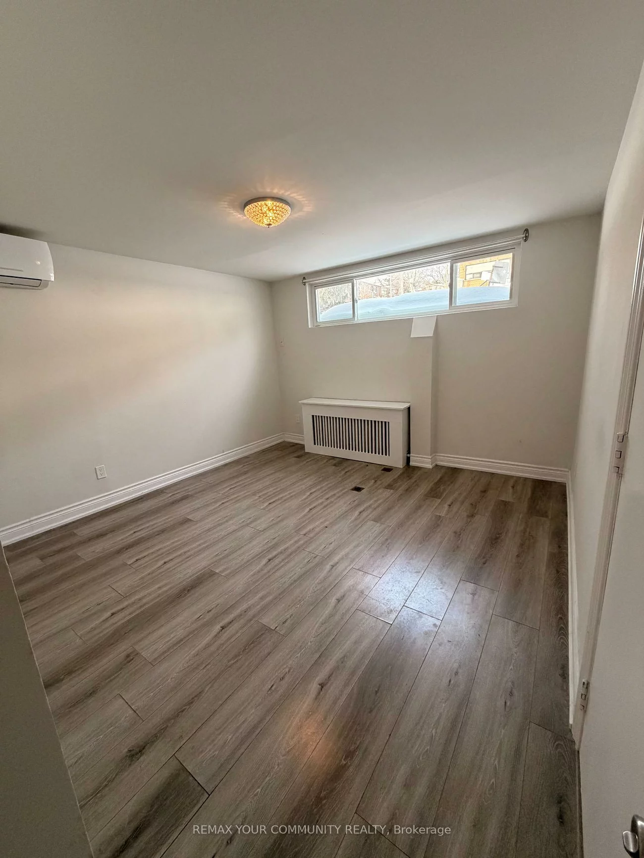 451, Leslie, South Riverdale, Toronto