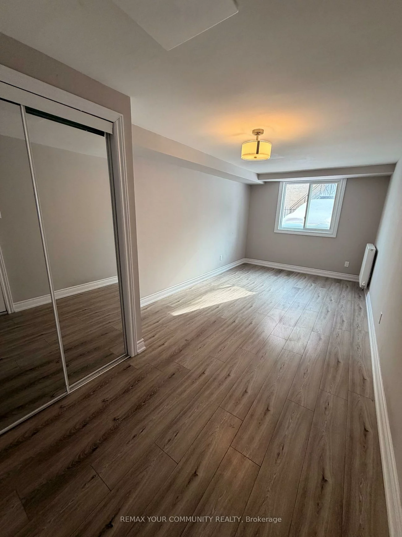 451, Leslie, South Riverdale, Toronto
