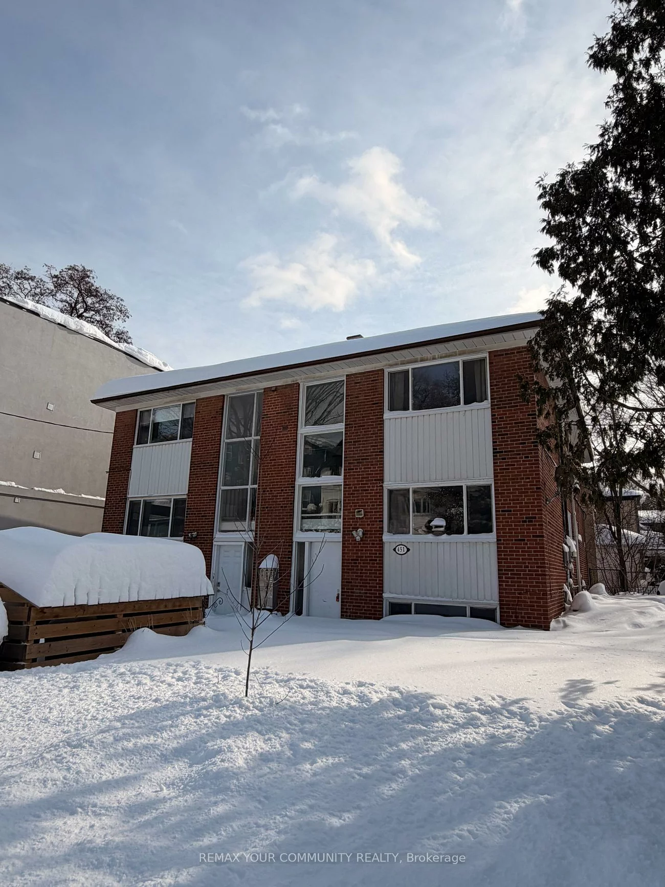451, Leslie, South Riverdale, Toronto