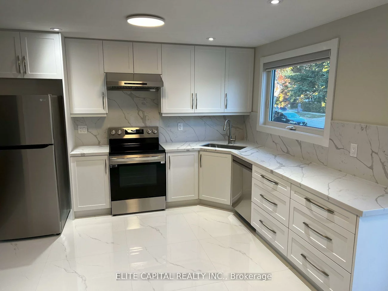 69, Hutcherson, Malvern, Toronto