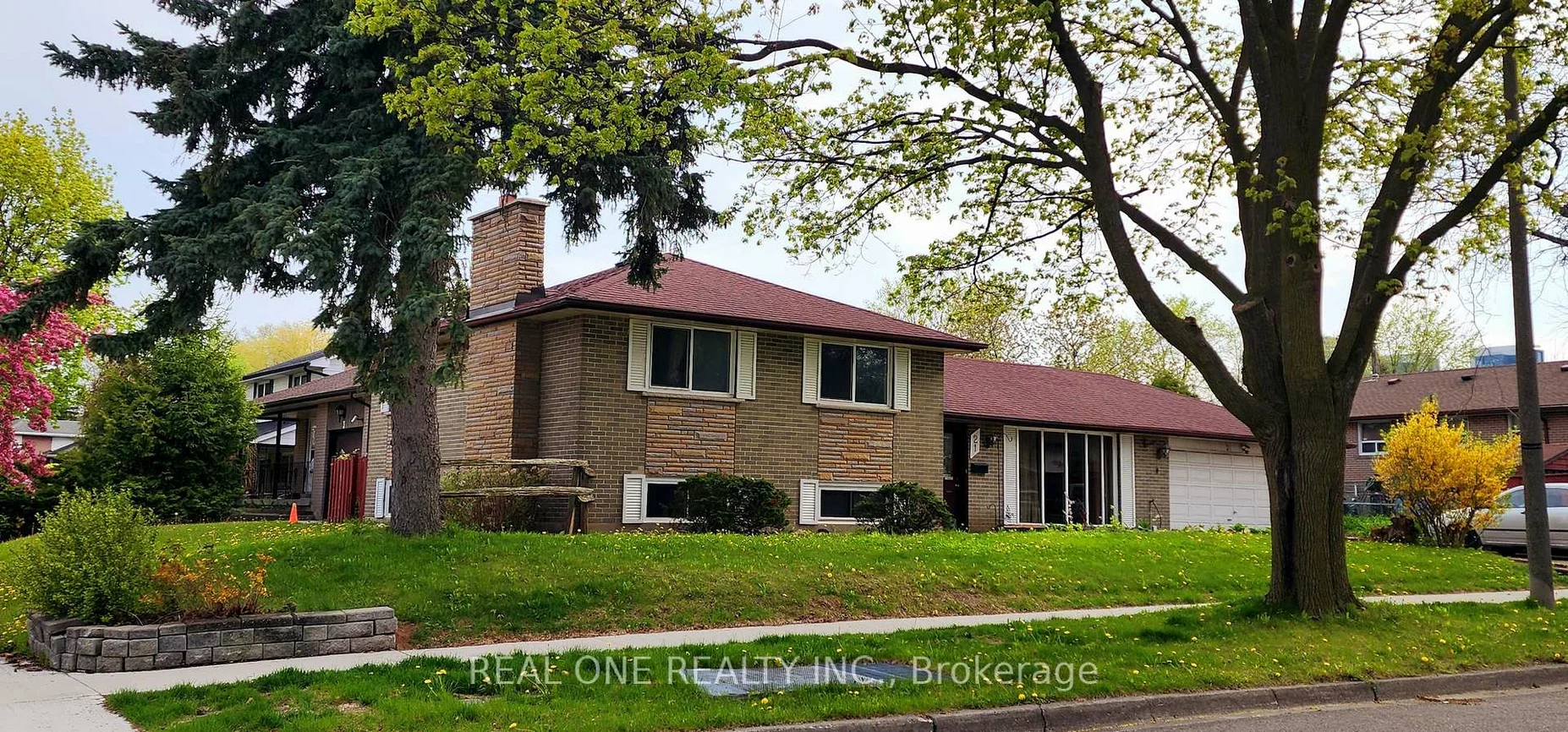 21, Pegasus, Woburn, Toronto