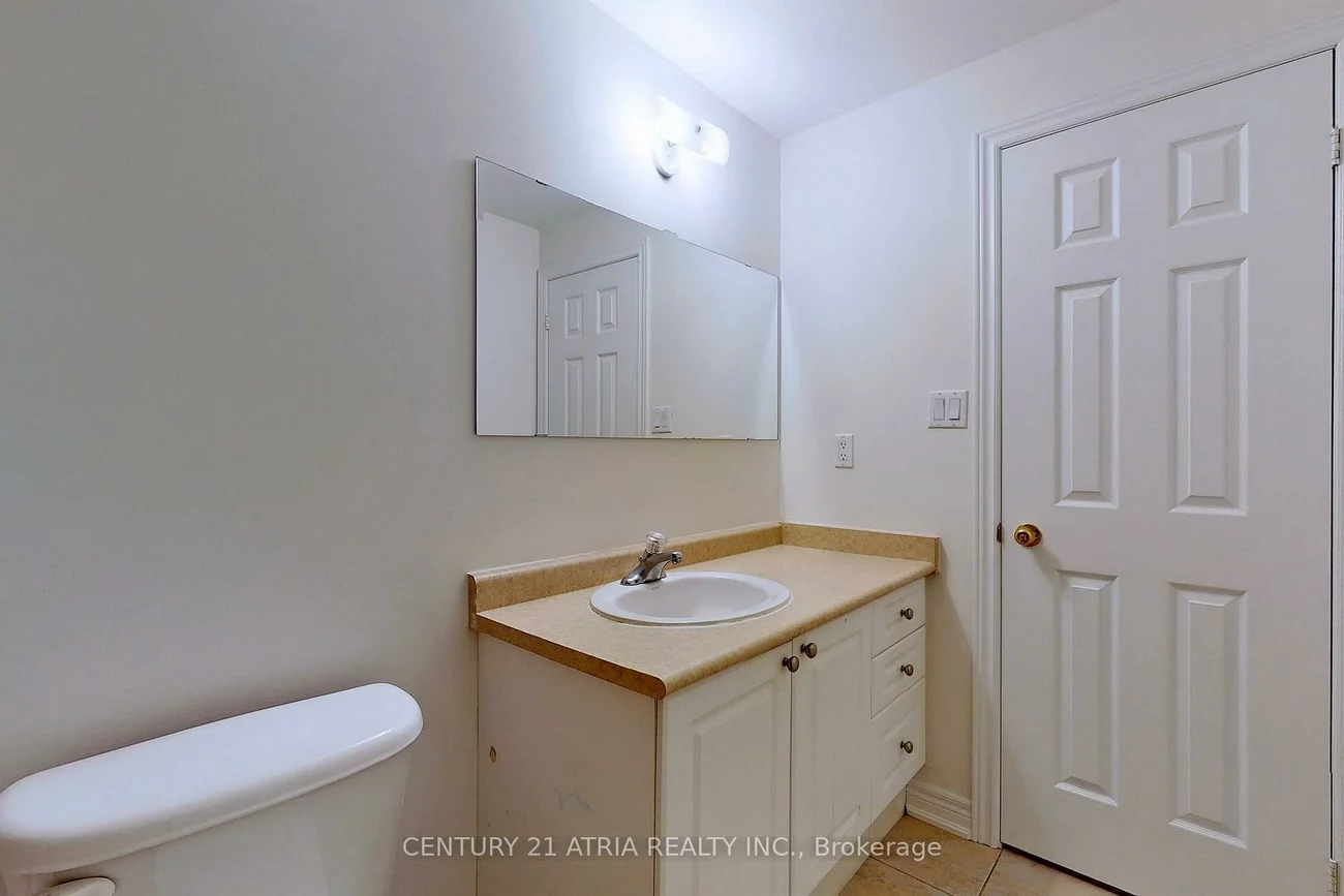 26, Aylesworth, Birchcliffe-Cliffside, Toronto