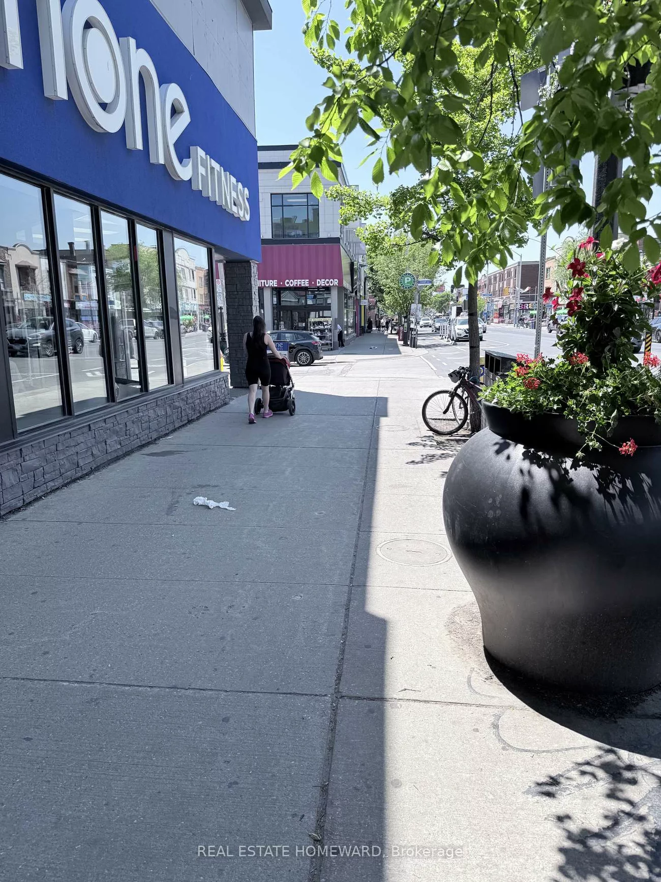 611, Danforth, North Riverdale, Toronto