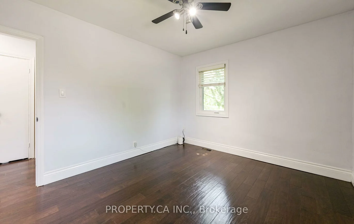 17, Park, Birchcliffe-Cliffside, Toronto