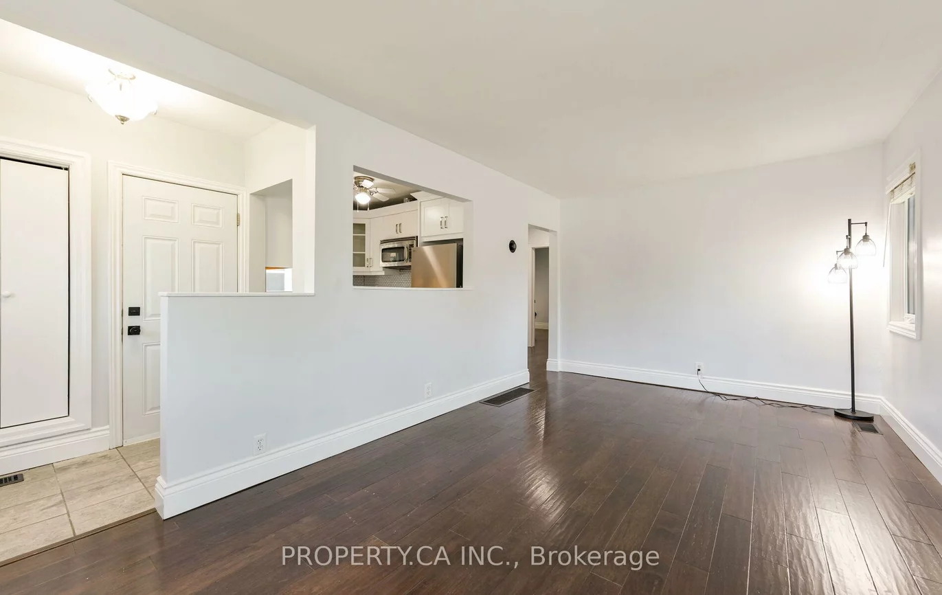 17, Park, Birchcliffe-Cliffside, Toronto