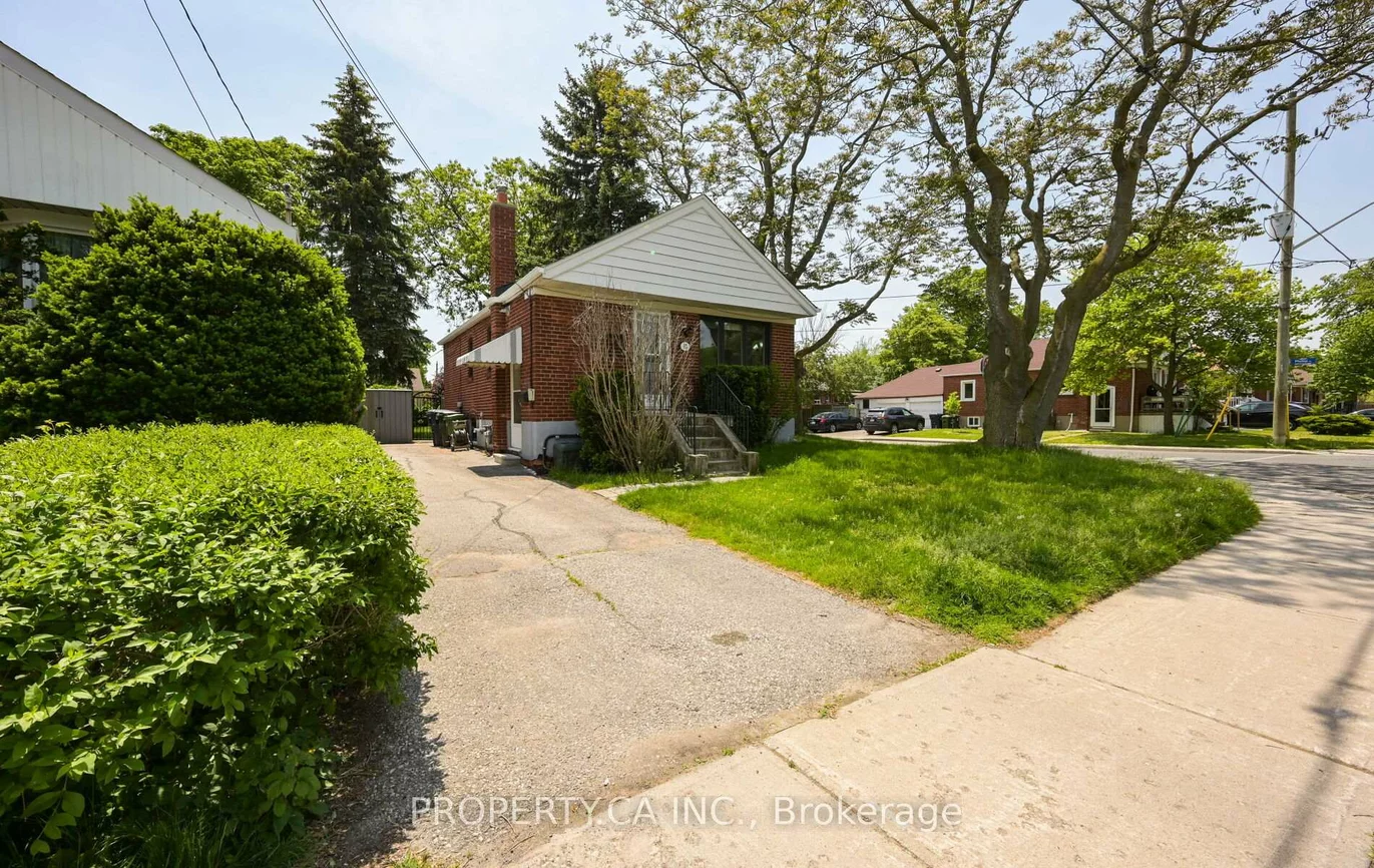 17, Park, Birchcliffe-Cliffside, Toronto