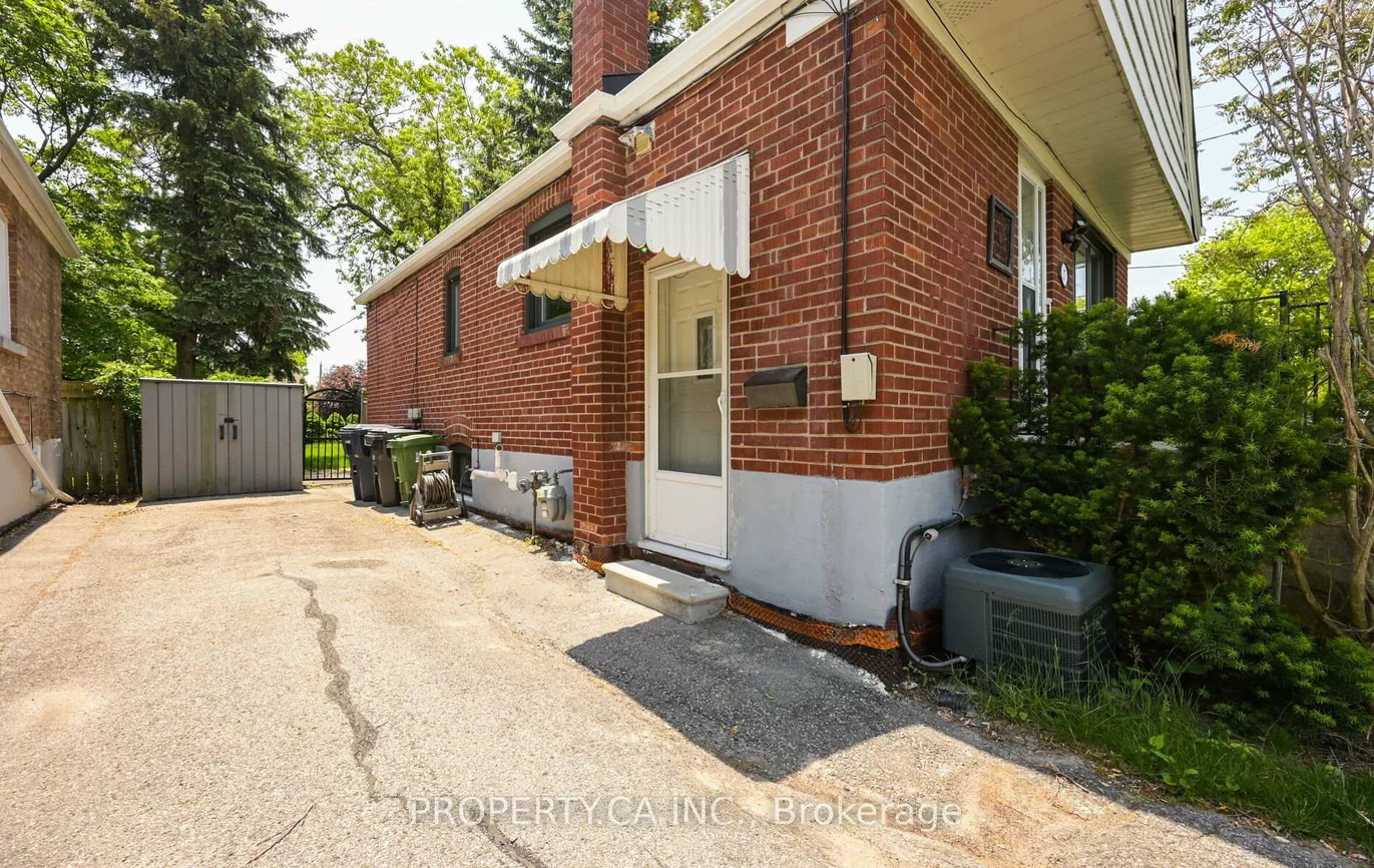 17, Park, Birchcliffe-Cliffside, Toronto