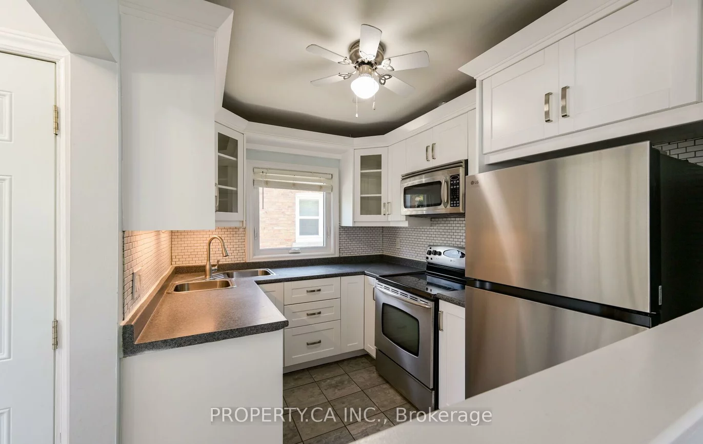 17, Park, Birchcliffe-Cliffside, Toronto