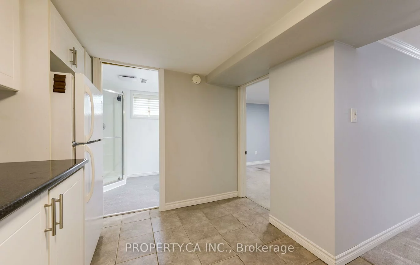 17, Park, Birchcliffe-Cliffside, Toronto