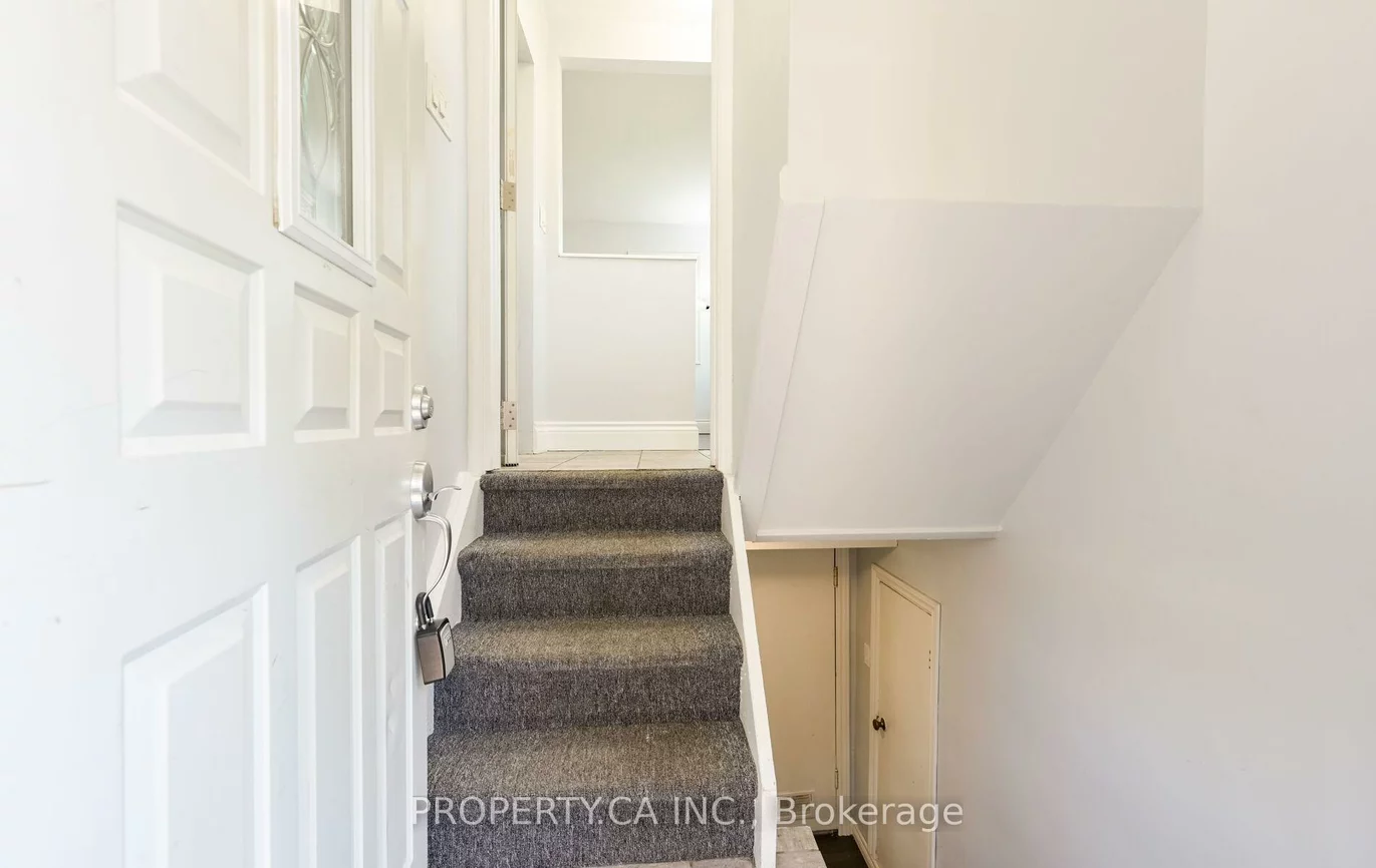 17, Park, Birchcliffe-Cliffside, Toronto