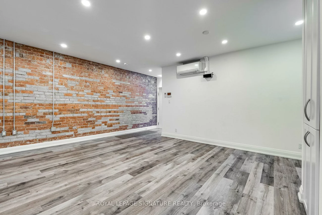 421, Danforth, North Riverdale, Toronto