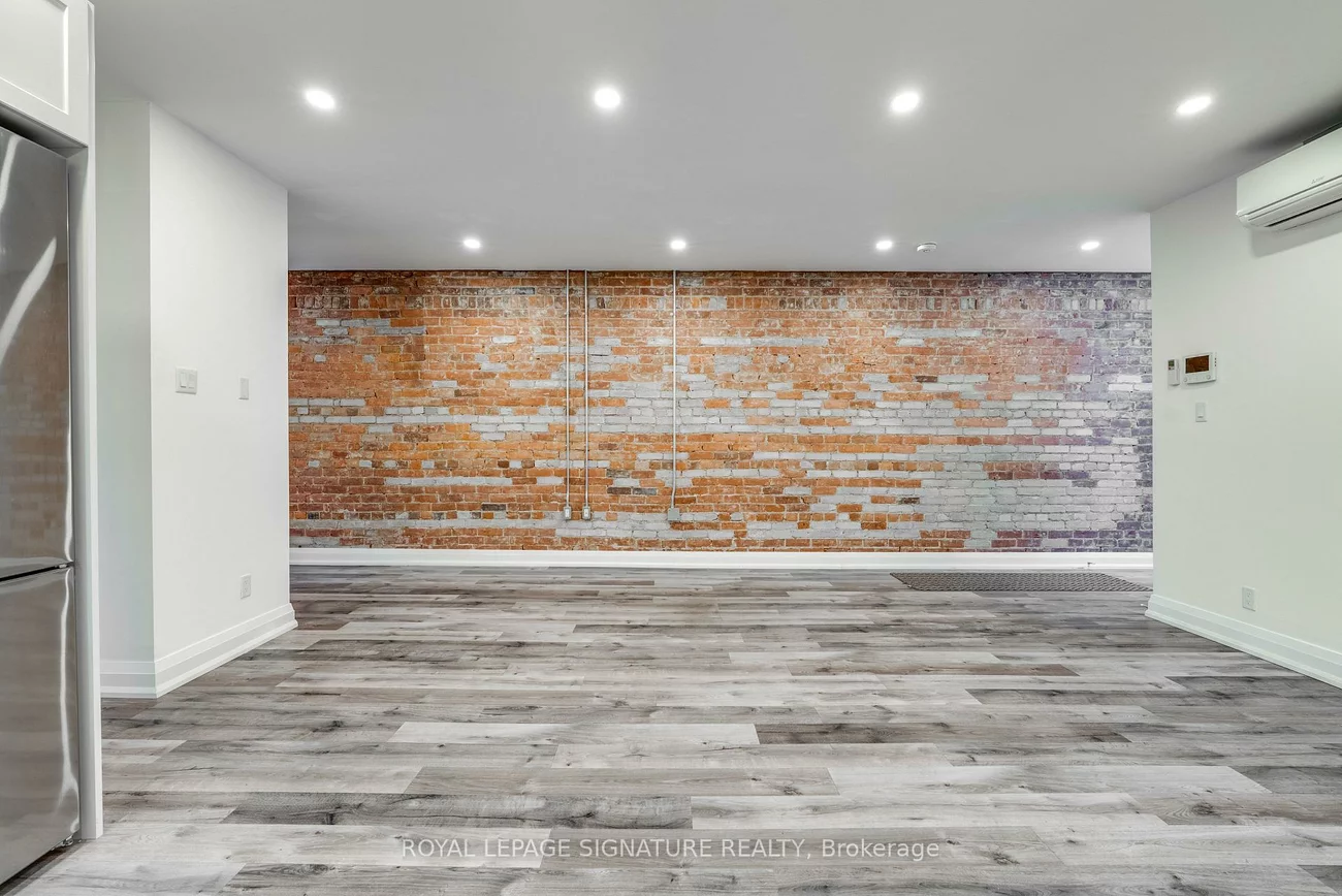 421, Danforth, North Riverdale, Toronto